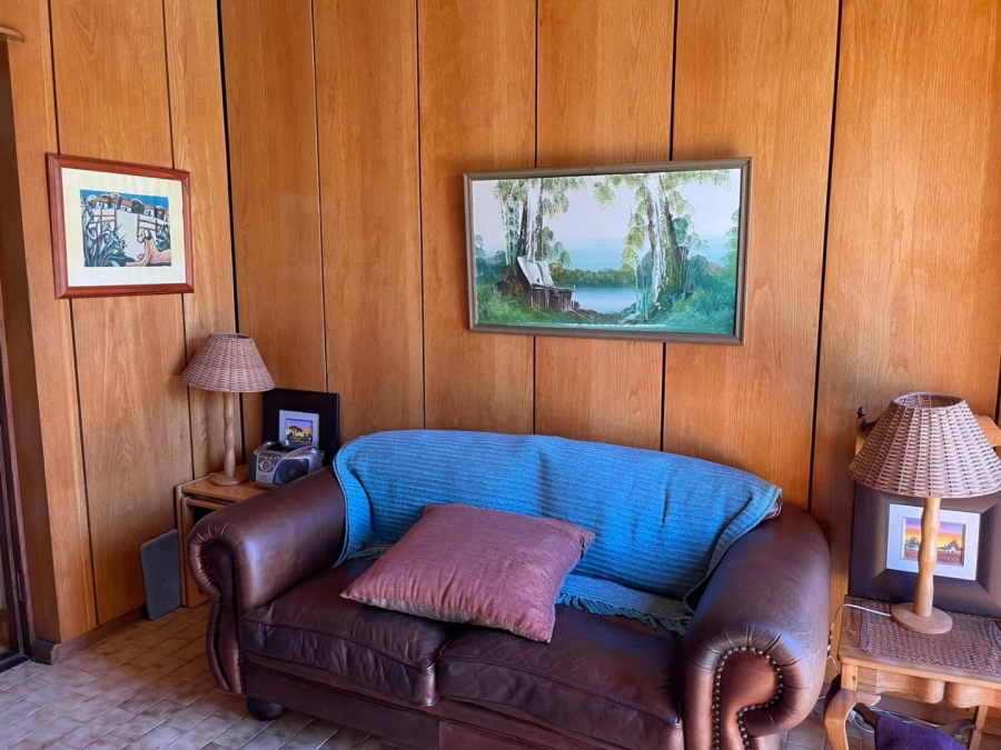 3 Bedroom Property for Sale in Erica Township Western Cape